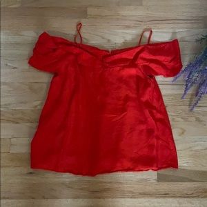 Off shoulder tank top shirt